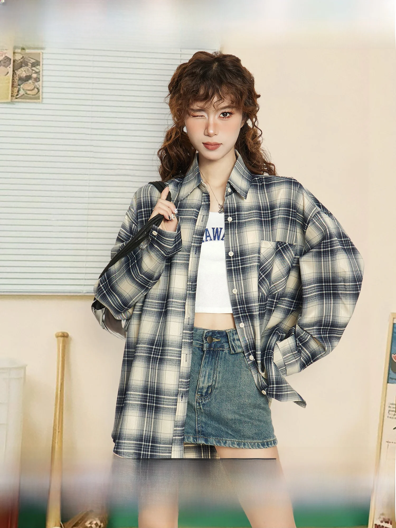 Американские клетчатые рубашки с длинными рукавами Верхняя одежда Женская весна