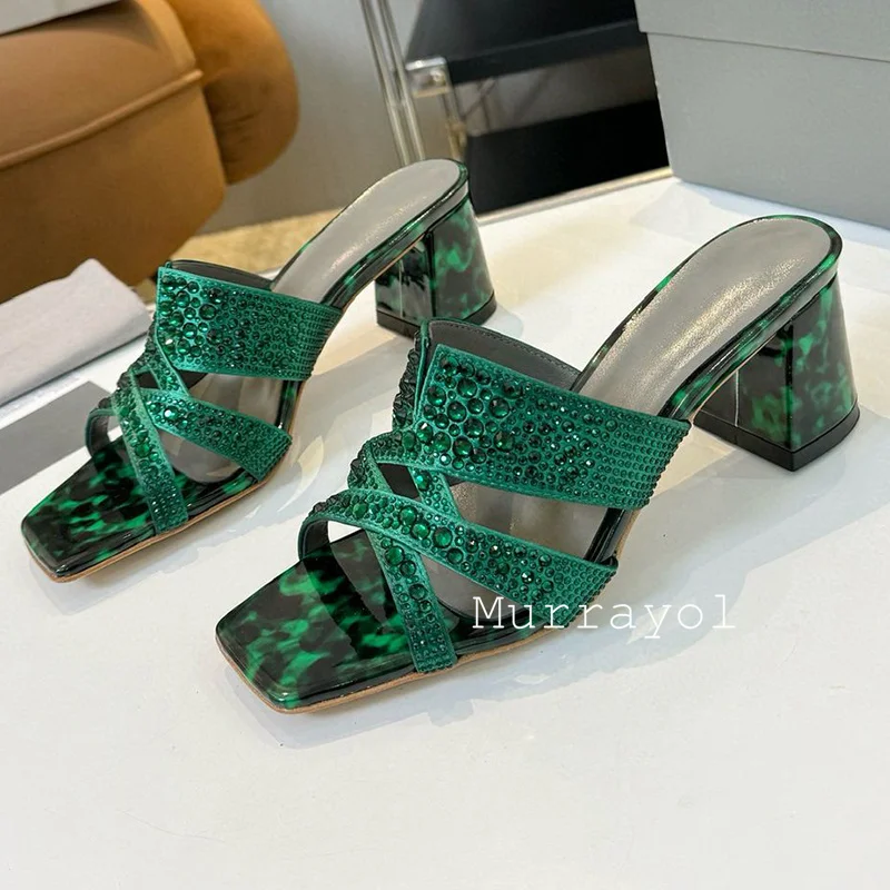 Сандалии женские из натуральной кожи на квадратном каблуке