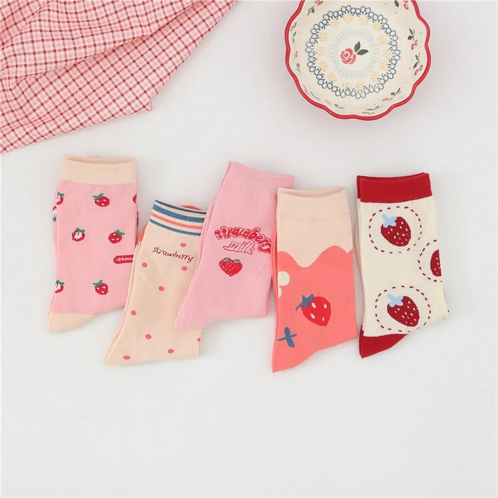 5 Pairs Fashion Cute Pink Strawberry Medium Tube Women Socks kawaii harajuku Cotton College Style Casual Cartoon Socks