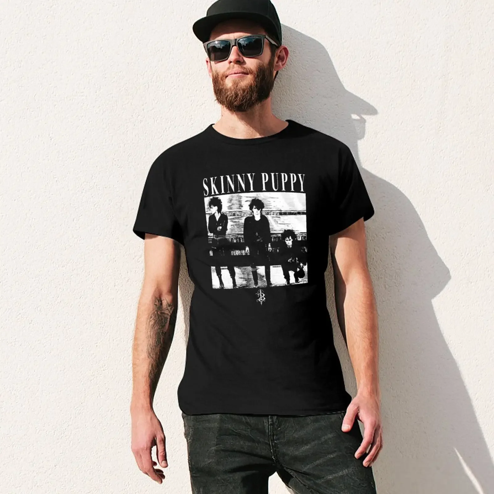 Футболка с принтом щенков