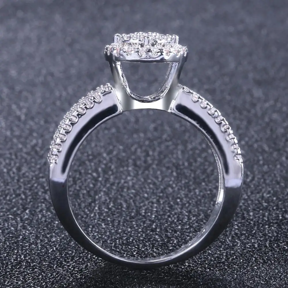 

Gift Stylish Women Cubic Zirconia Engagement Ring Jewelry Lightweight Engagement Ring Sparkling for Girlfriend