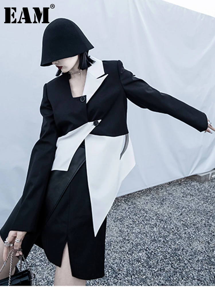 

[EAM] Women Irregular Color-block Blazer New Lapel Long Sleeve Loose Fit Jacket Fashion Tide Spring Autumn 2022 1DE9795