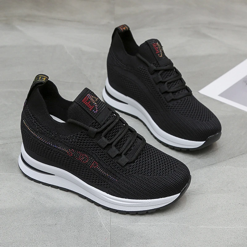 Кроссовки женские на массивной подошве Модные дышащие сникерсы платформе со