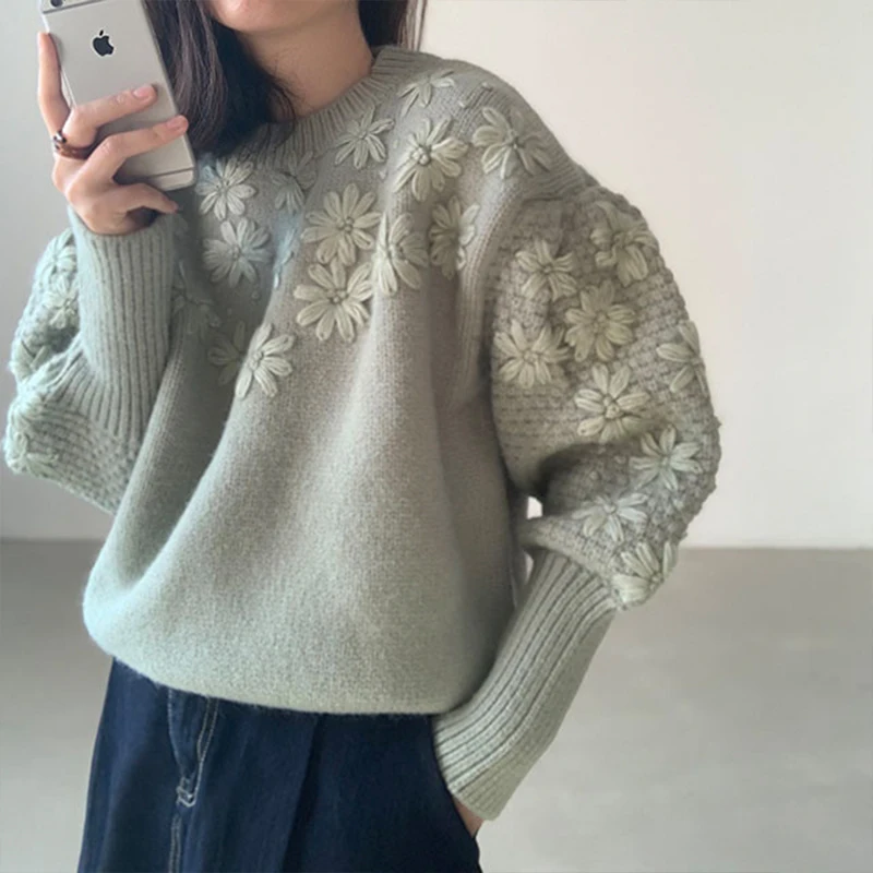 Women Casual Korean Knitting Sweater Flowers Embroidery Round Neck Long Sleeves Vintage Fashion Baggy Ladies Tops Autumn