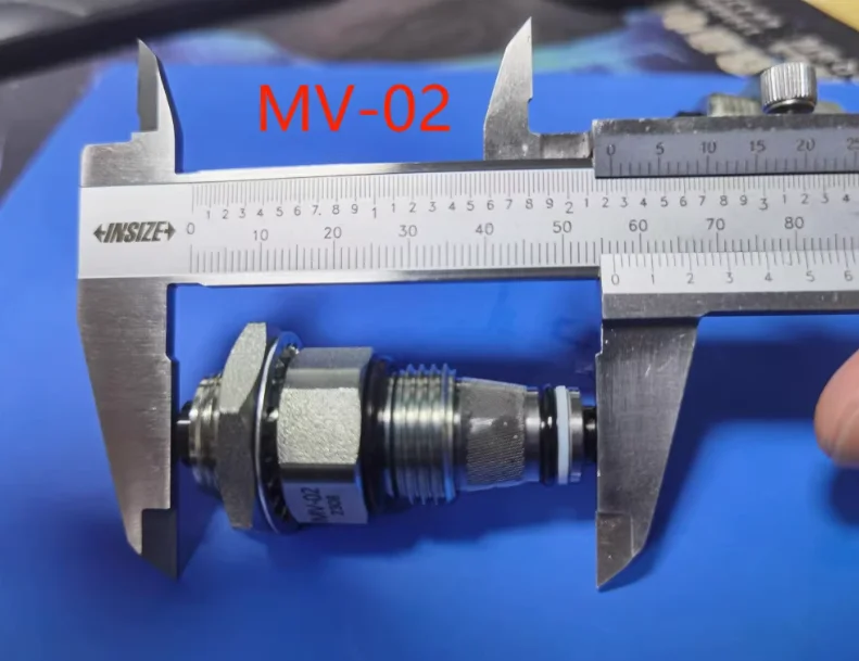 

MV-01 MV-03 MV-02 Ручной опускающий клапан Гидравлический клапан сброса давления вилочного погрузчика