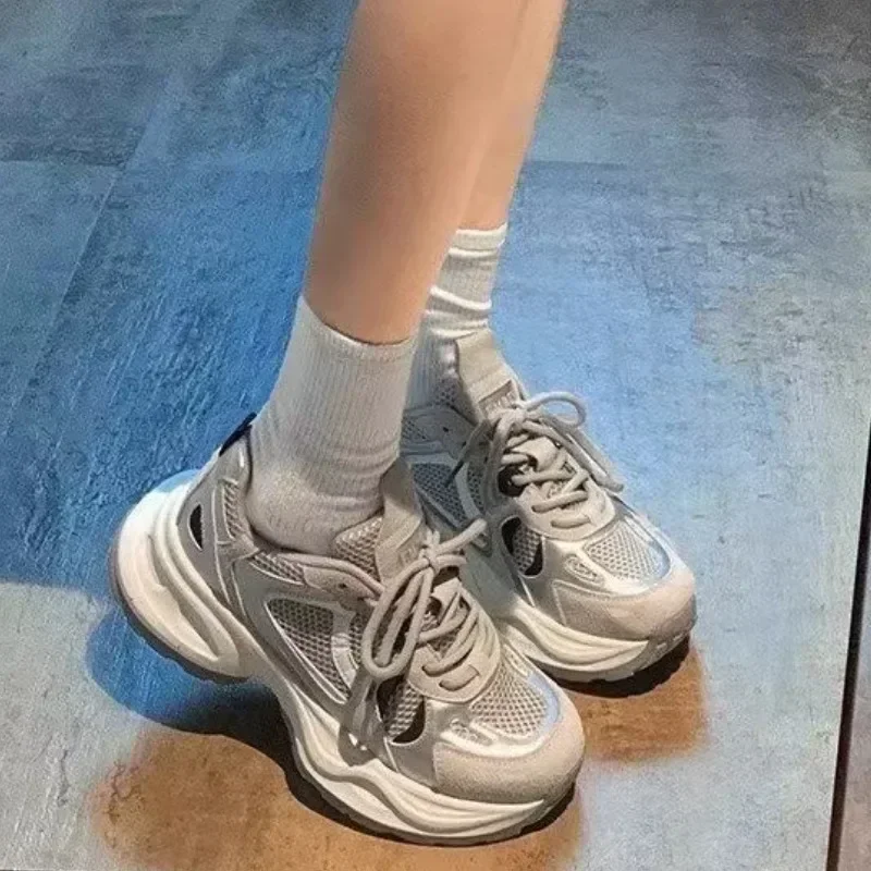 Женские кроссовки с круглым носком разноцветные дышащие из сетчатой ткани на