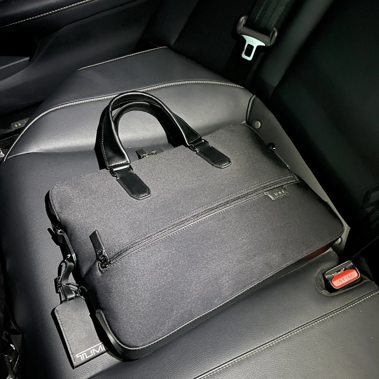 Tumi Fashion Business Simplicity Convenient Thin Men's Briefcase Tote Briefcase Document Bag Laptop Bag Messenger Bag Men