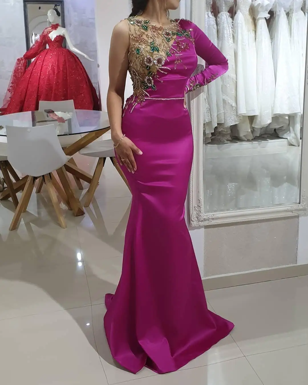

Luxurious Beaded Crystals Prom Dresses Sheer Neck Mermaid Evening Formal Party Second Reception Gowns Dress