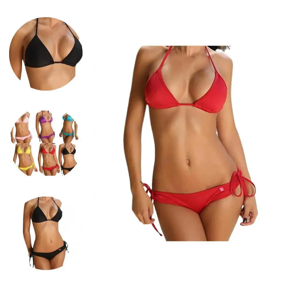 

Женский комплект из трусов и бюстгальтера на тонких бретельках