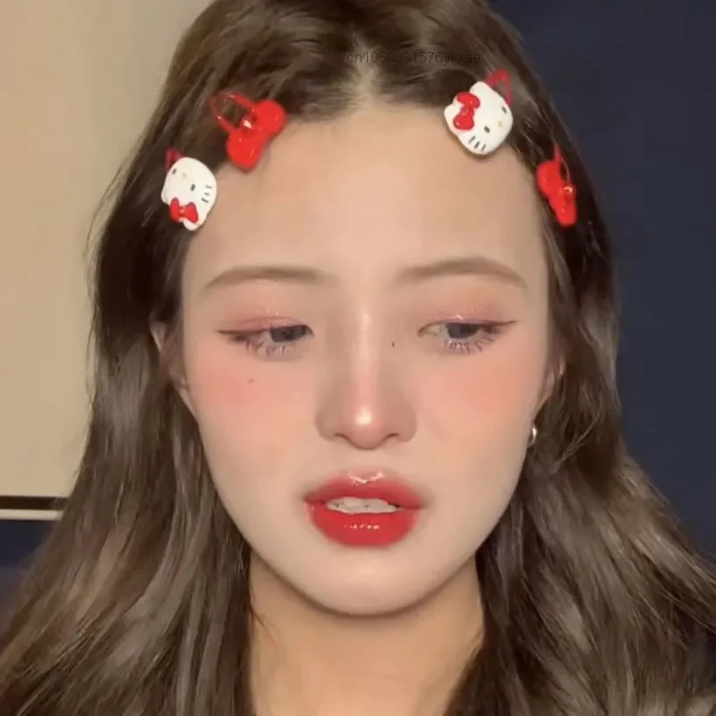 Заколки для волос с героями мультфильмов 4 шт./компл. |