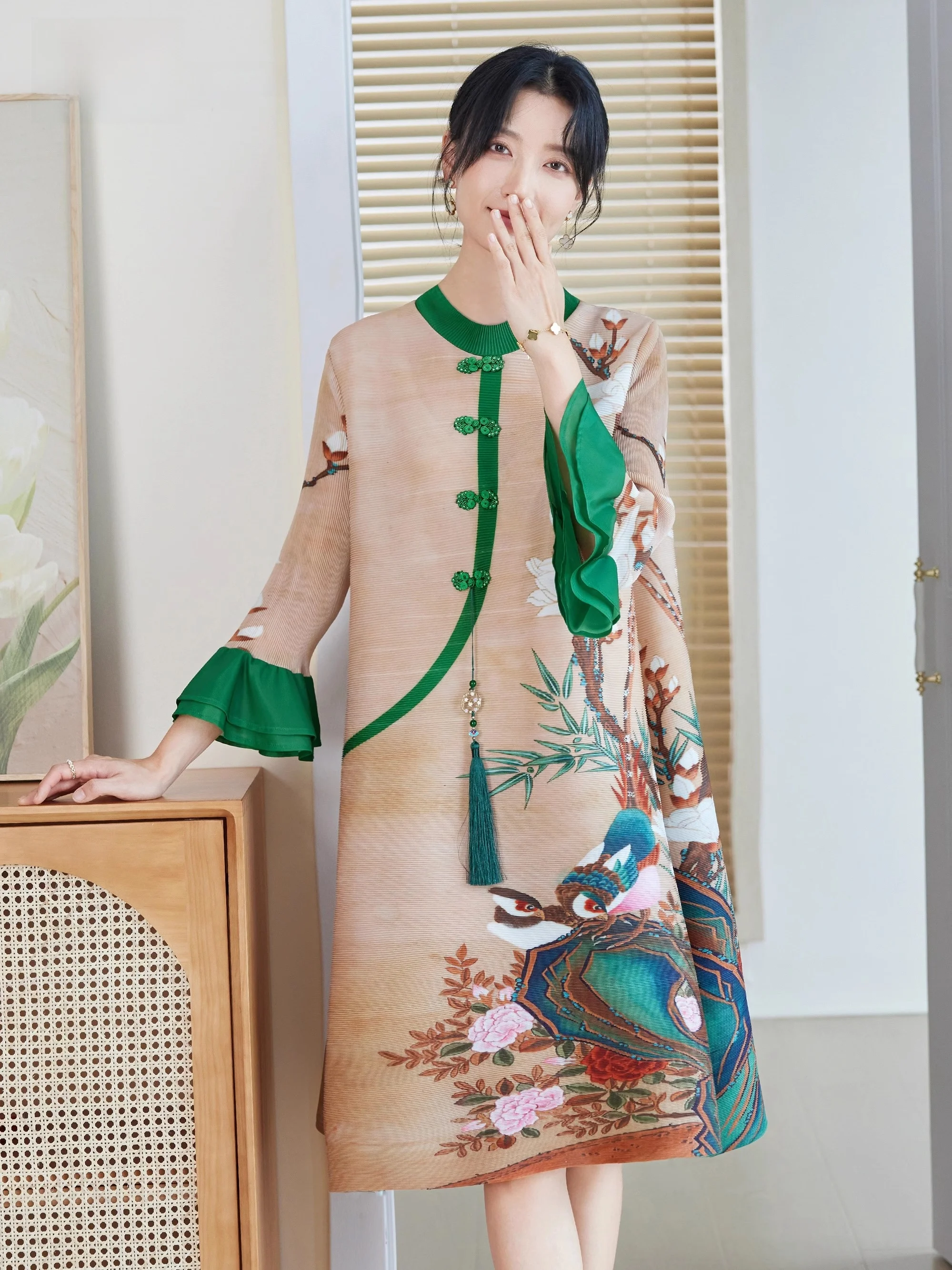 Новое китайское платье Sle осенняя одежда новинка 2024 национальное с пластинчатой