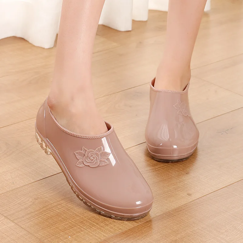 Women's Flower Rain Boots Waterproof Silicone Shoes 2023 Summer Fashion Crystal Platform Casual Rainboots Slip on Shoes Female
