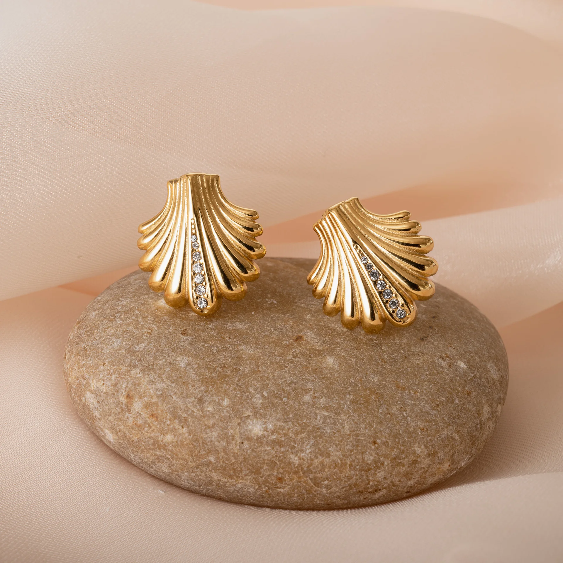 Женские позолоченные серьги-гвоздики из нержавеющей стали 18 К