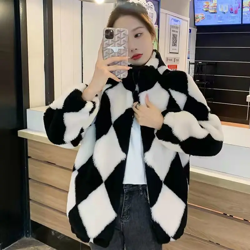 2022 Winter New Japanese and Korean Women Wear Loose, Fashion, Casual, Versatile and Cotton Thick Warm Lamb Fur Grass Top Coat