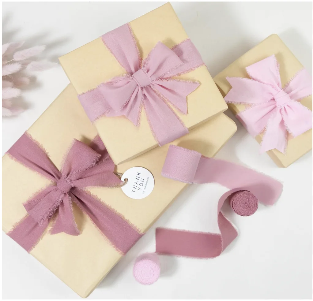 Розовая лента Dusty Rose 1-1/2 x 15 ярдов хлопковая ручной работы с потертостями и