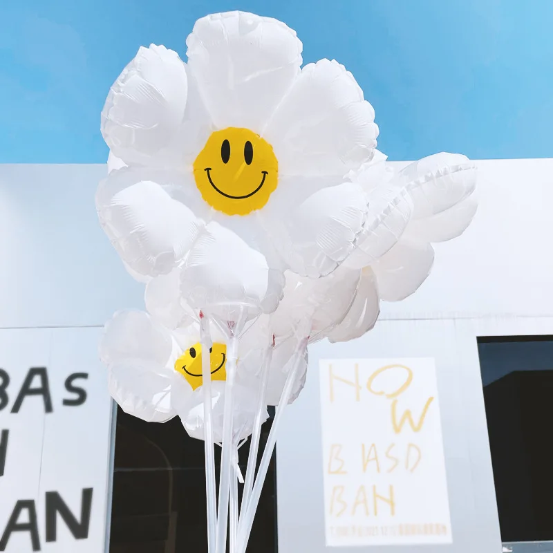 

2 Pcs White Smiley Daisy Flower Balloons Sunflower Foil Balloons Wedding Birthday Party Decorations Baby Shower Photo Props