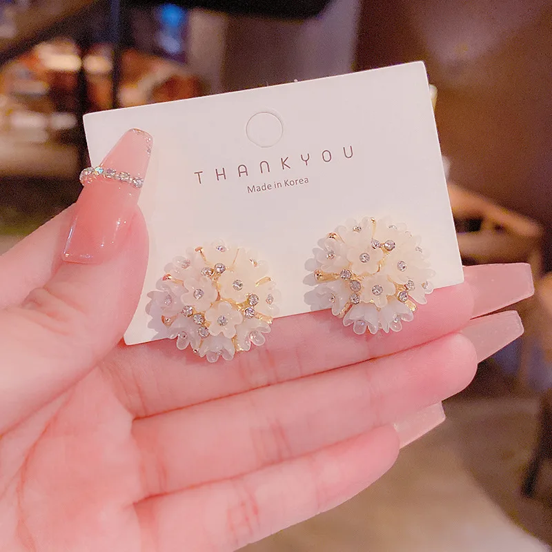 

Korean Fashion Elegant Flower Stud Earrings For Women Geometric Gold Party Pendiente Jewelry Woman Girls Accessories