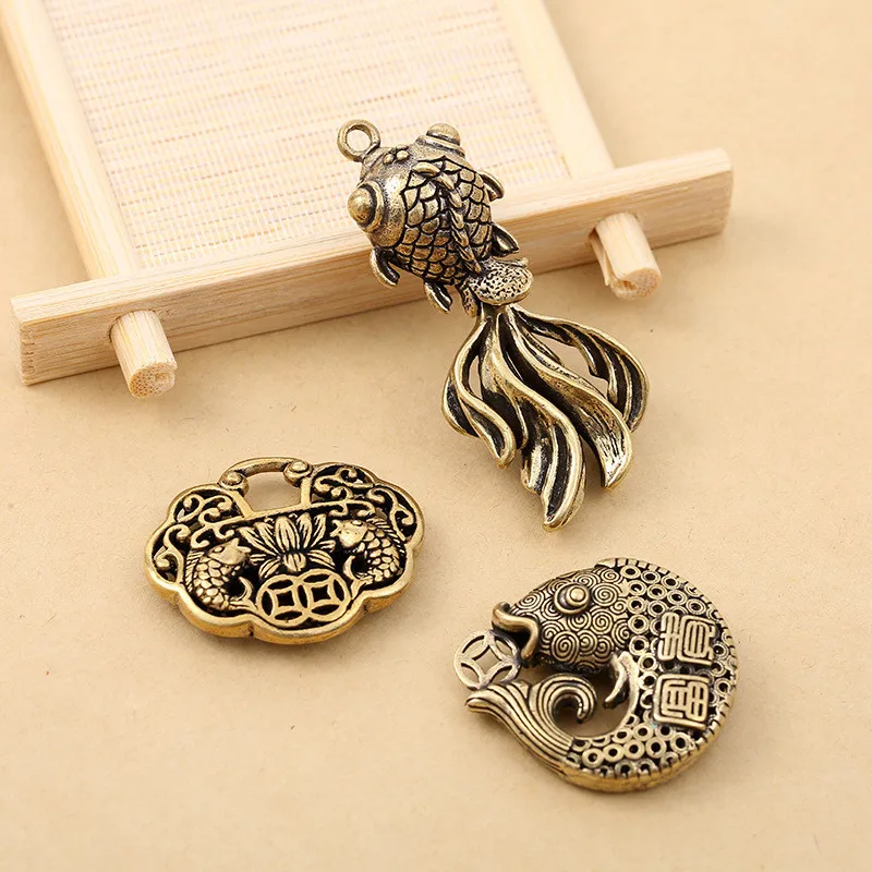 

Handmade Pure Brass Goldfish Pendant Car Keychain Men's and Women's Bags Rich Fish Pendant Carry-on Decorative Pendant