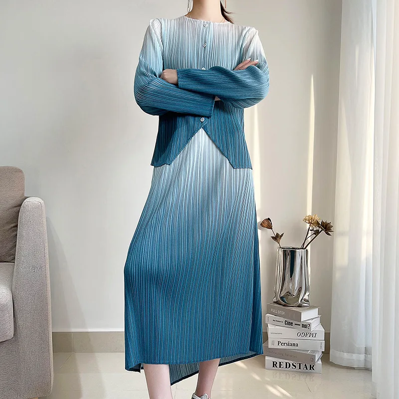 

Short Coat Bust Skirt Suit Women 2023 Spring Autumn Thin Gradient Color Irregular Split Single-breasted Half Skirts 2-piece Set
