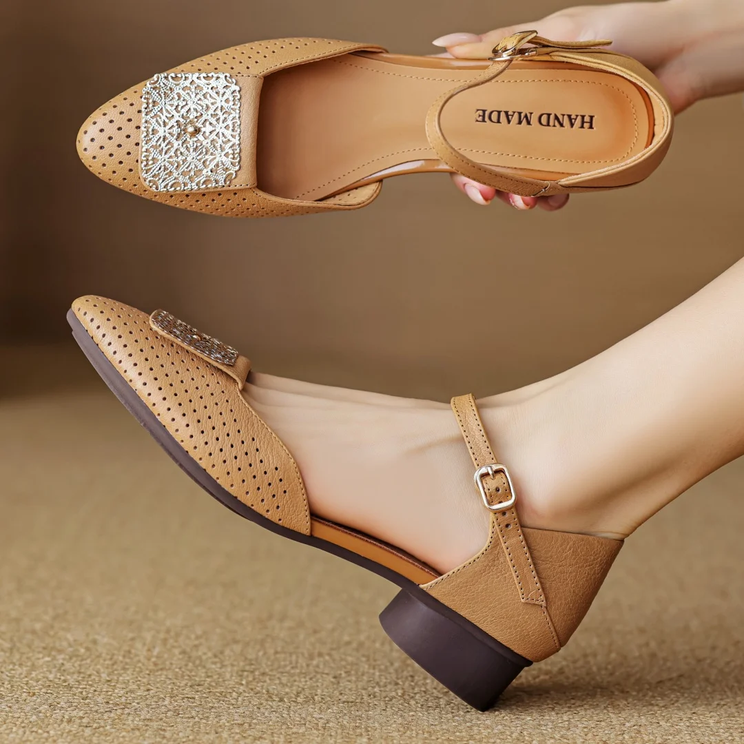 Женские летние сандалии на плоской подошве с ремешком щиколотке и острым носком