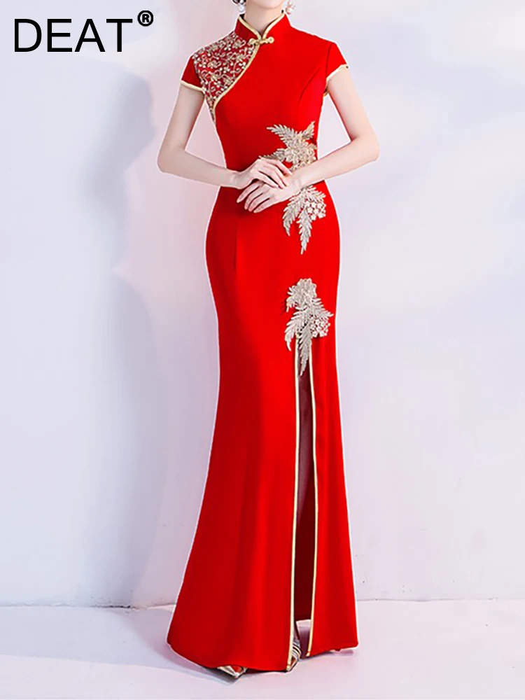 

DEAT Women's Evening Dress Stand Collar Short Sleeve Embroidery High Split Fashion Cheongsam Dresses Summer 2023 New 13DB2237