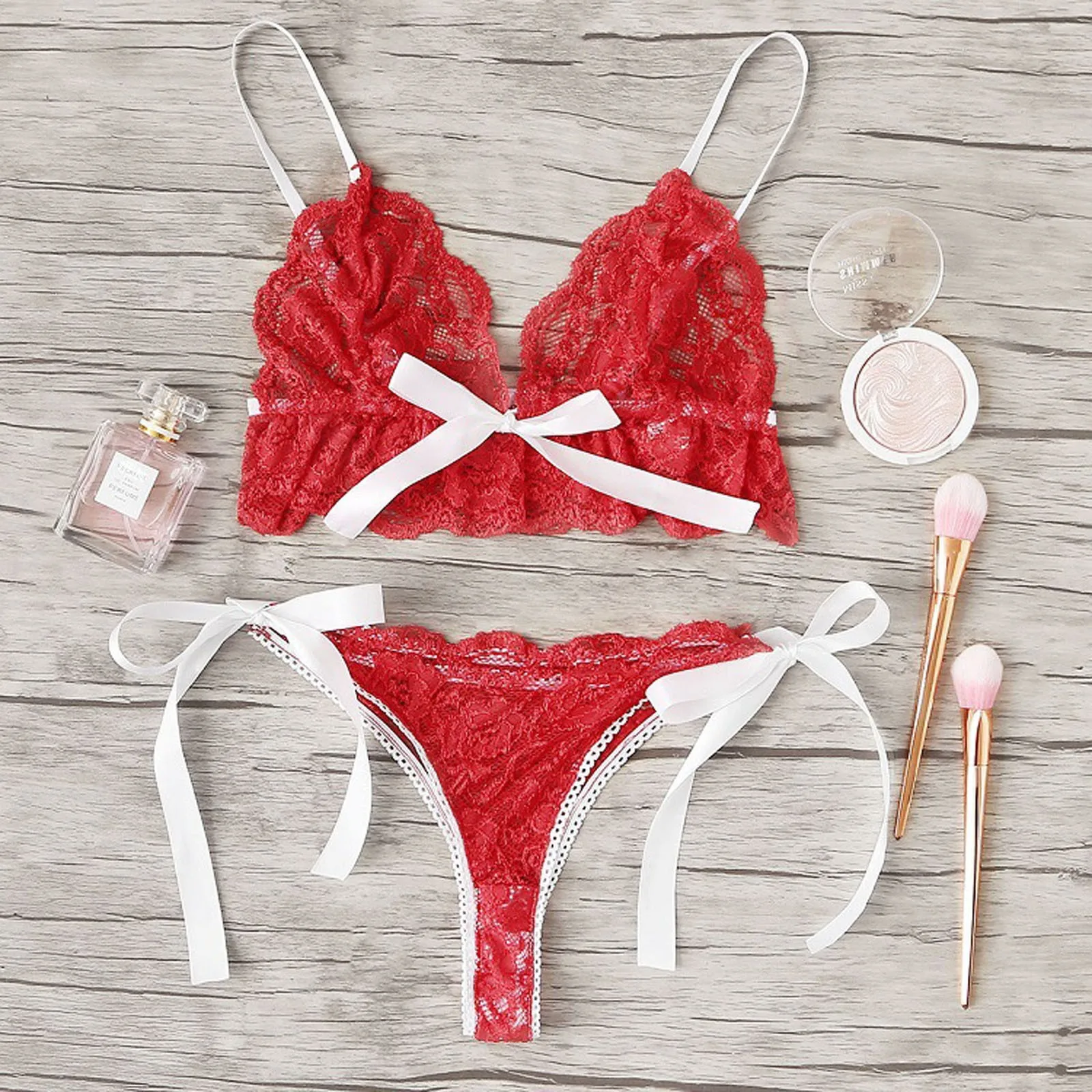 

Сексуальное женское нижнее белье, эротический сексуальный костюм с открытой спиной, кружевное белье, трусики, экзотический комплект из дву...