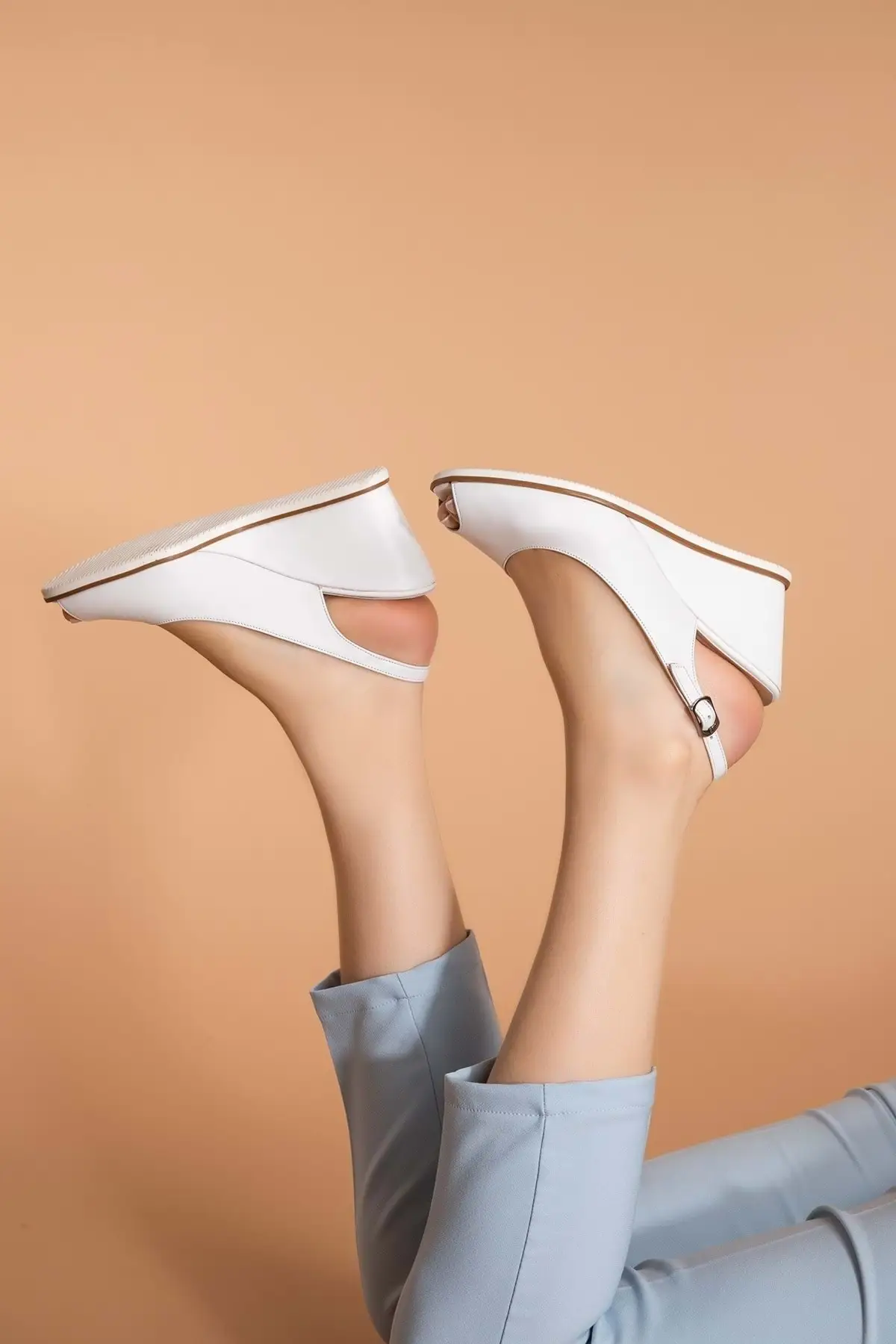 

Новая модная женская Вулканизированная обувь, женская белая обувь из натуральной кожи на танкетке, туфли Shn.0109 37