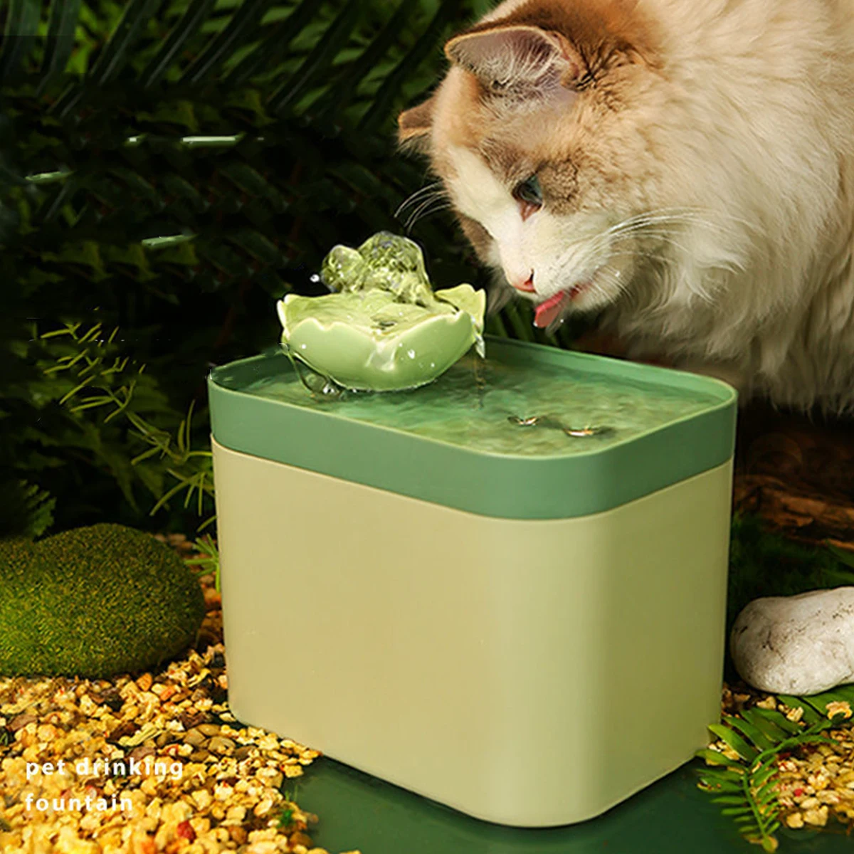 

Питьевой фонтан для кошек, многоразовый дозатор питьевой воды для домашних животных, емкость 1,5 л, автоматическая умная электрическая корму...