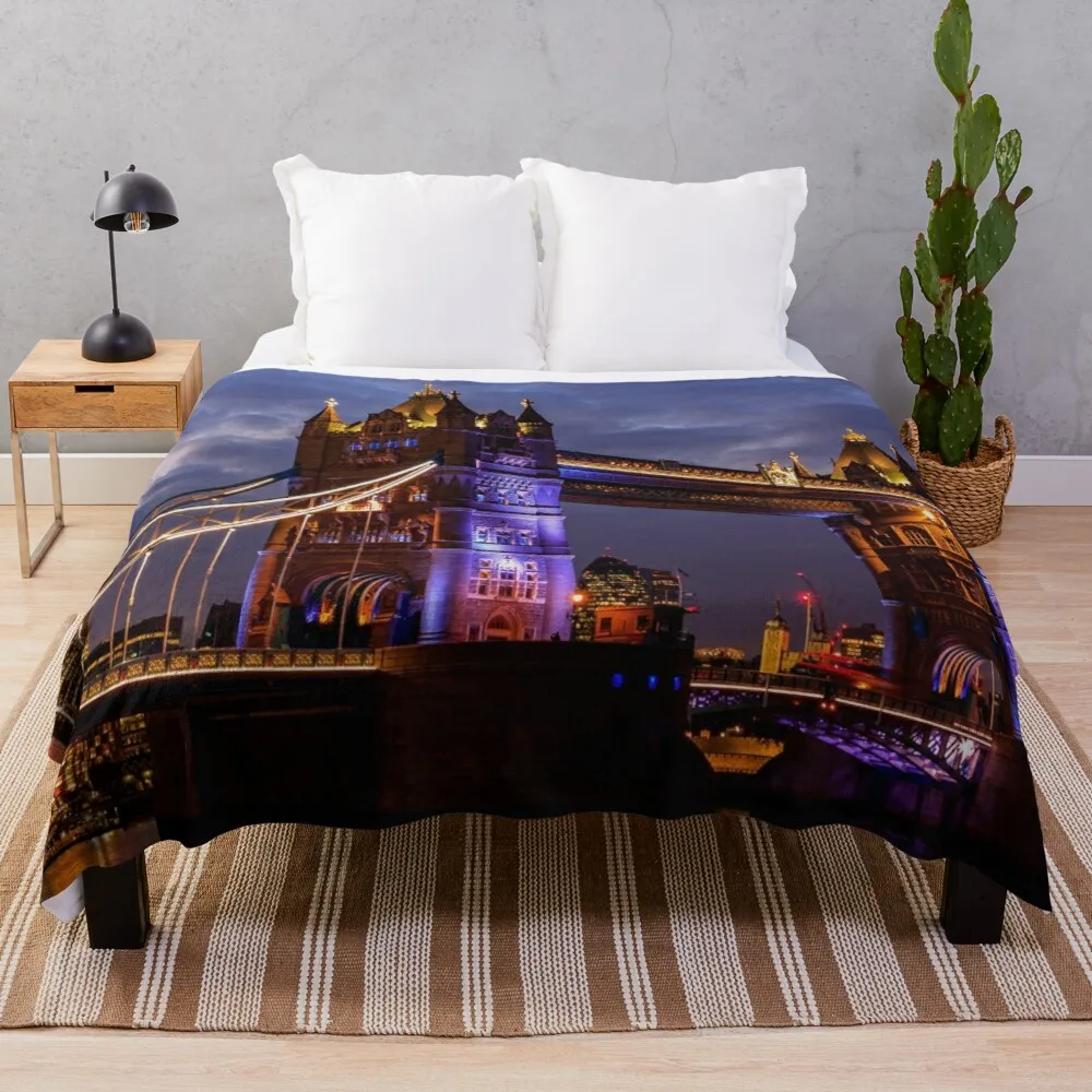 

Beautiful Bridge Flannel Throw Blanket King Queen Full Size for Bedroom Sofa Couch Travel Blanket Super Soft Lightweight Warm