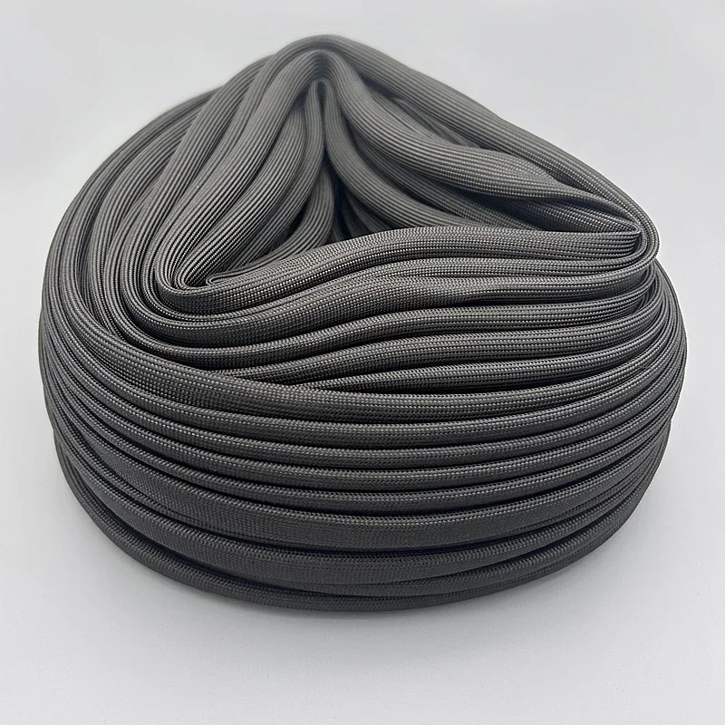 

Жароогнестойкий гибкий плетеный рукав из стекловолокна