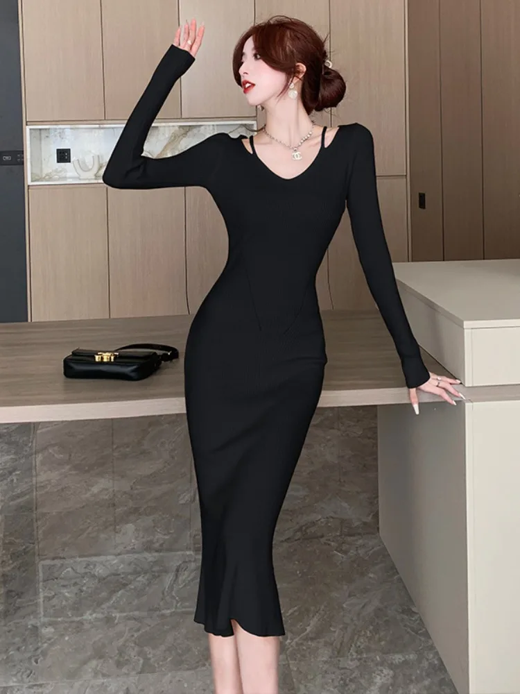 French sle Pure Desire Temperament Slim fit Knitted dress Women New Gyaru Meditation Sweater Dress Design Sense Sheath Skirts