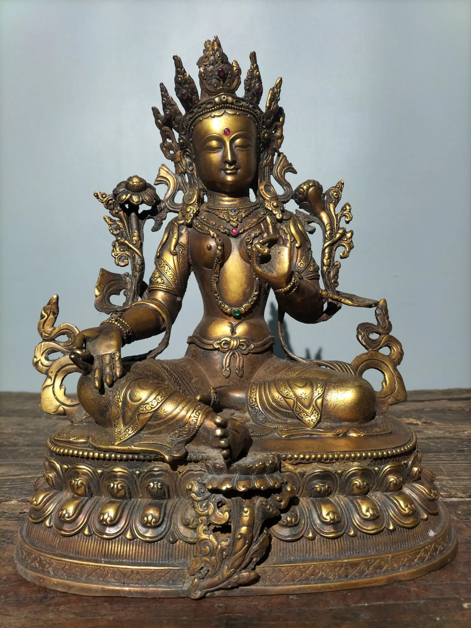 

13"Tibetan Temple Collection Old Bronze mosaic Gem Green Tara Bodhisattva Tibetan Buddha Sitting Buddha Ornaments Town House