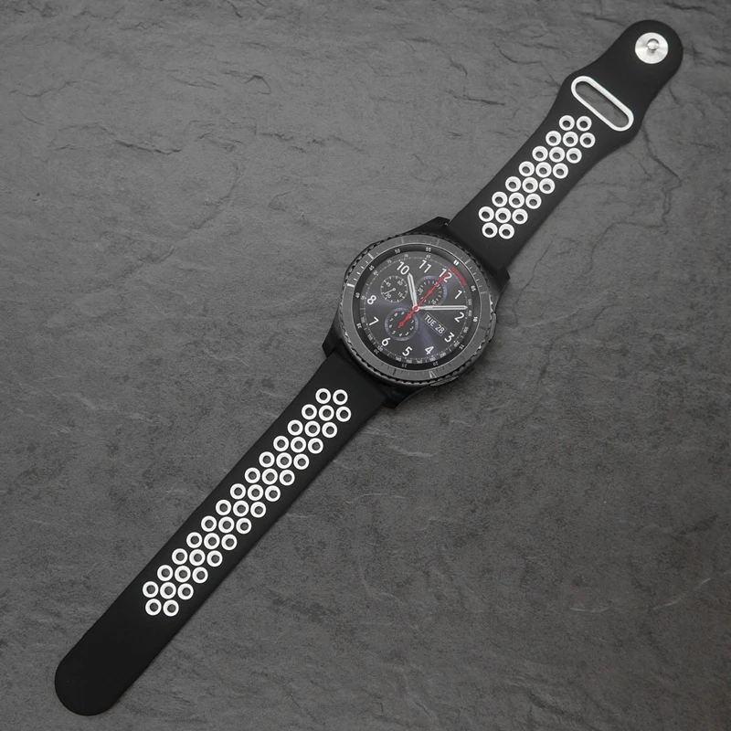

20/22mm Watch band For Samsung Galaxy watch 4/classic Active 2 44mm 42mm/46mm Gear S3 Silicone bracelet Huawei watch GT 2 strap