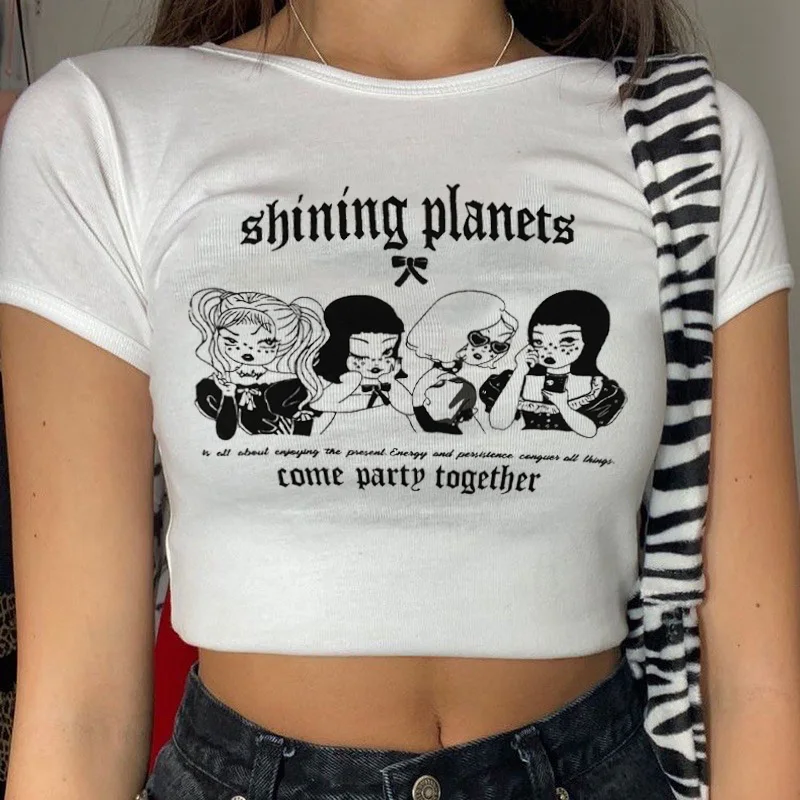 

Women Summer Y2K Short Sleeve Crop Top Shiny Doll Print T-shirt Harajuku Japanese Street Navel Tees Punk Sexy 2000s Streetwear
