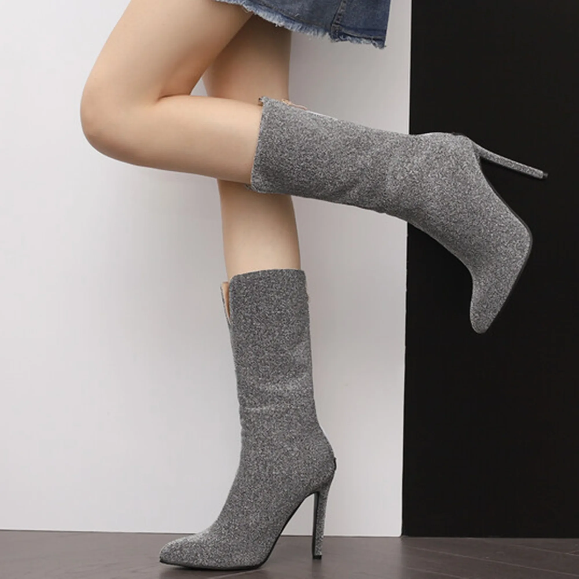 

[Enmayer】женские сапоги средней длины из ткани с блестками большого размера в минималистичном стиле с острыми носками на высоком каблуке, сексуальные сапоги