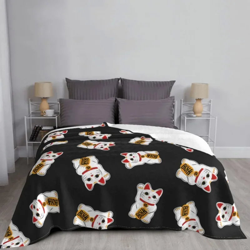 

Lucky Cat Fleece Printed Maneki Neko Multi-Function Warm Throw Blankets For Sofa Car Bedspreads