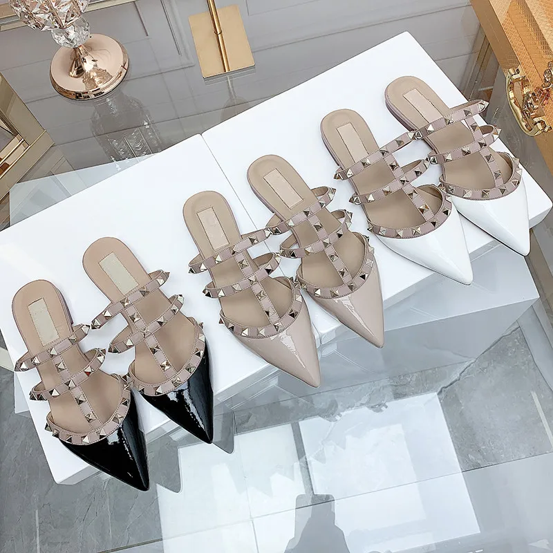 Flat Slippers Summer 2023 New Brand Rivet Women's Shoes Designer Sandals Casual Outdoor Leather Comfortable Concise Ladies Shoes