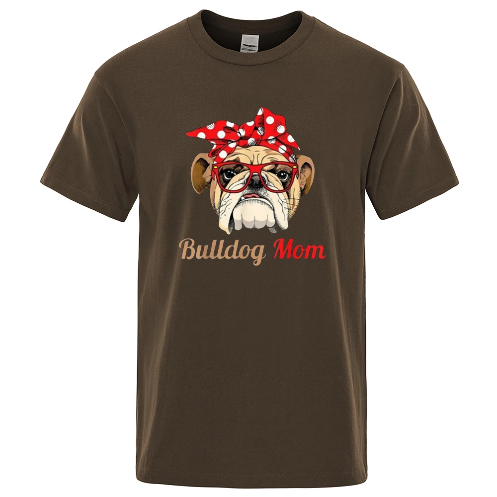 

Bulldog Mom With Bow Tie And Silver Mirror Print Man Tshirt Cool Loose T-Shirt Fashion High Quality Tee Casual Soft T Shirt Mans