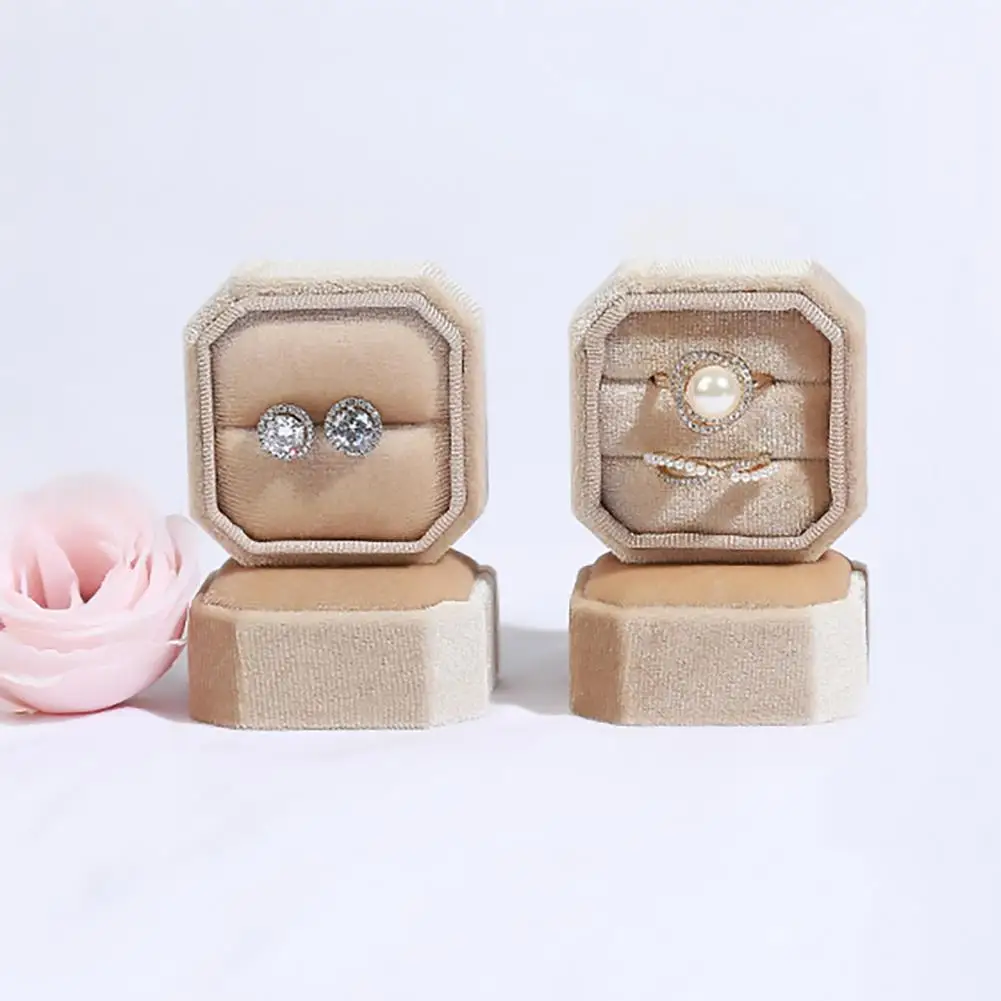 

Ring Case Protective Stain Resistant Anti-Scratch Jewelry Organizer Gift Wrapping Supply Ring Container Jewelry Organizer