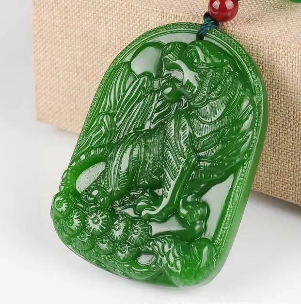 

Natural Jasper Green Jade Tiger Statue Pendant Necklace China Hand Carving Dragon Jewelry Fashion Jade Pendant Amulet Men Women
