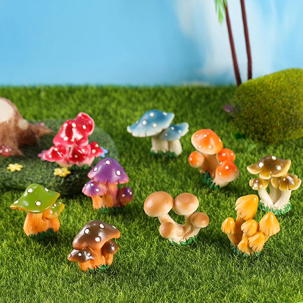 

1pcs Mushroom Resin Room Decor Fairy Garden Decoration Home Miniature Micro Landscape Dollhouse Moss Terrarium Figurines Crafts