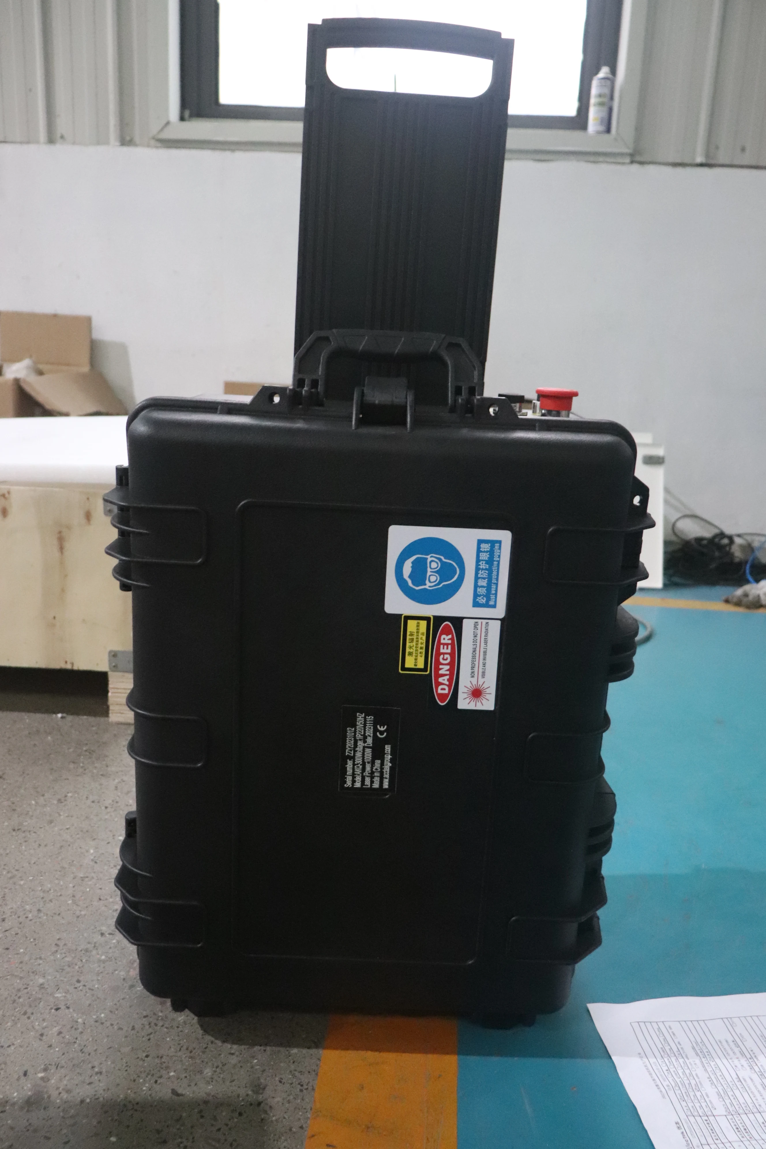 Популярная портативная машина для очистки Волоконным лазером легкое