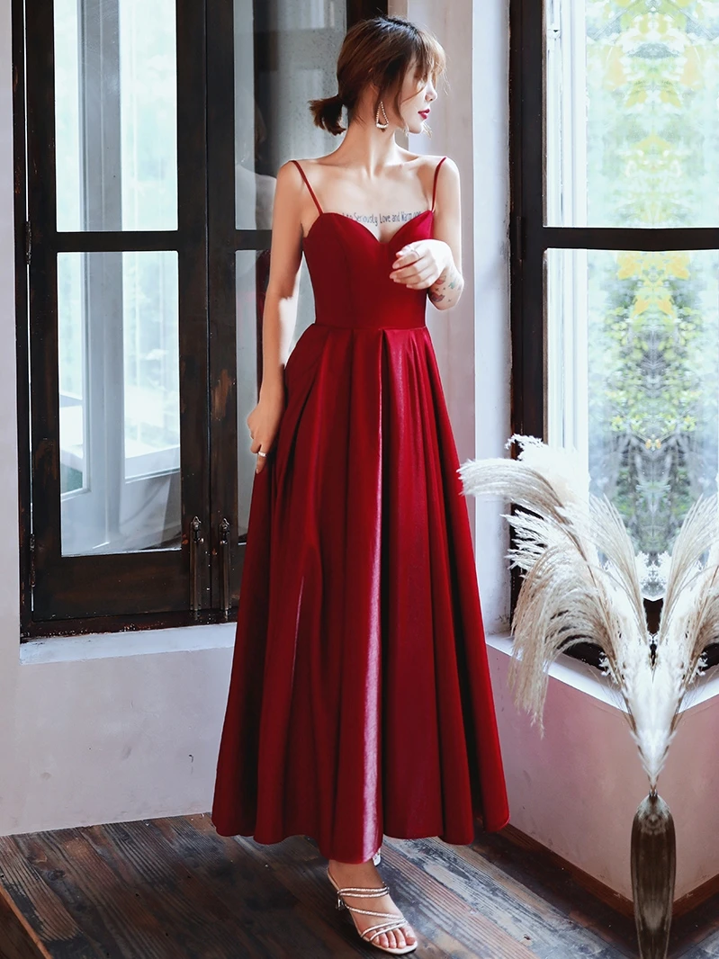 

Sexy Backless Prom Dresses 2022 Sweetheart Spaghetti Straps A-Line Ankle Length Wine Red Satin Long Women Evening Gowns