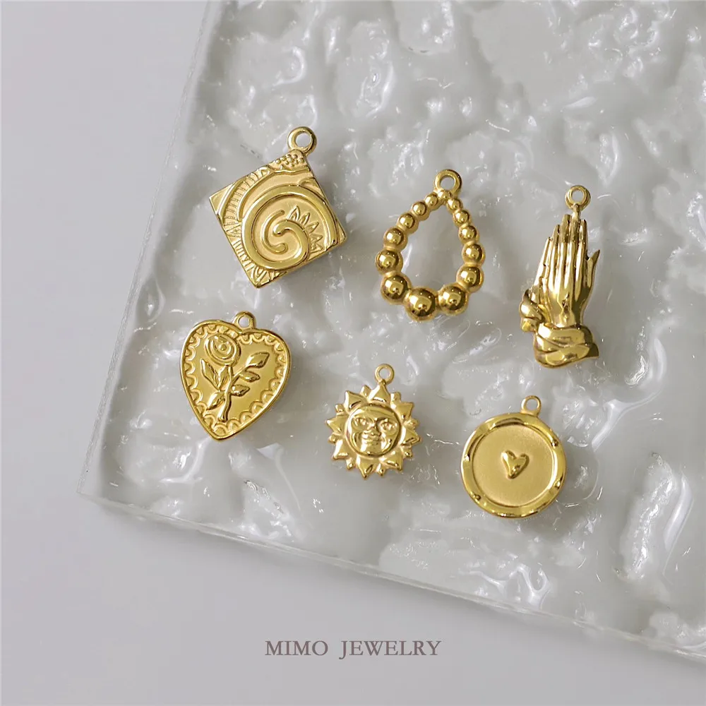 

Titanium steel gold plated prayer hand love sun square vintage pendant collection 1DIY accessories