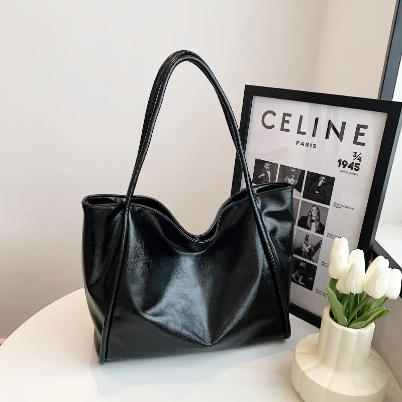 Casual 2022 New Fashion Simple Large-capacity Shoulder Women's Bag Top-Quality Bright PU Leather Commuter All-match Tote Bag