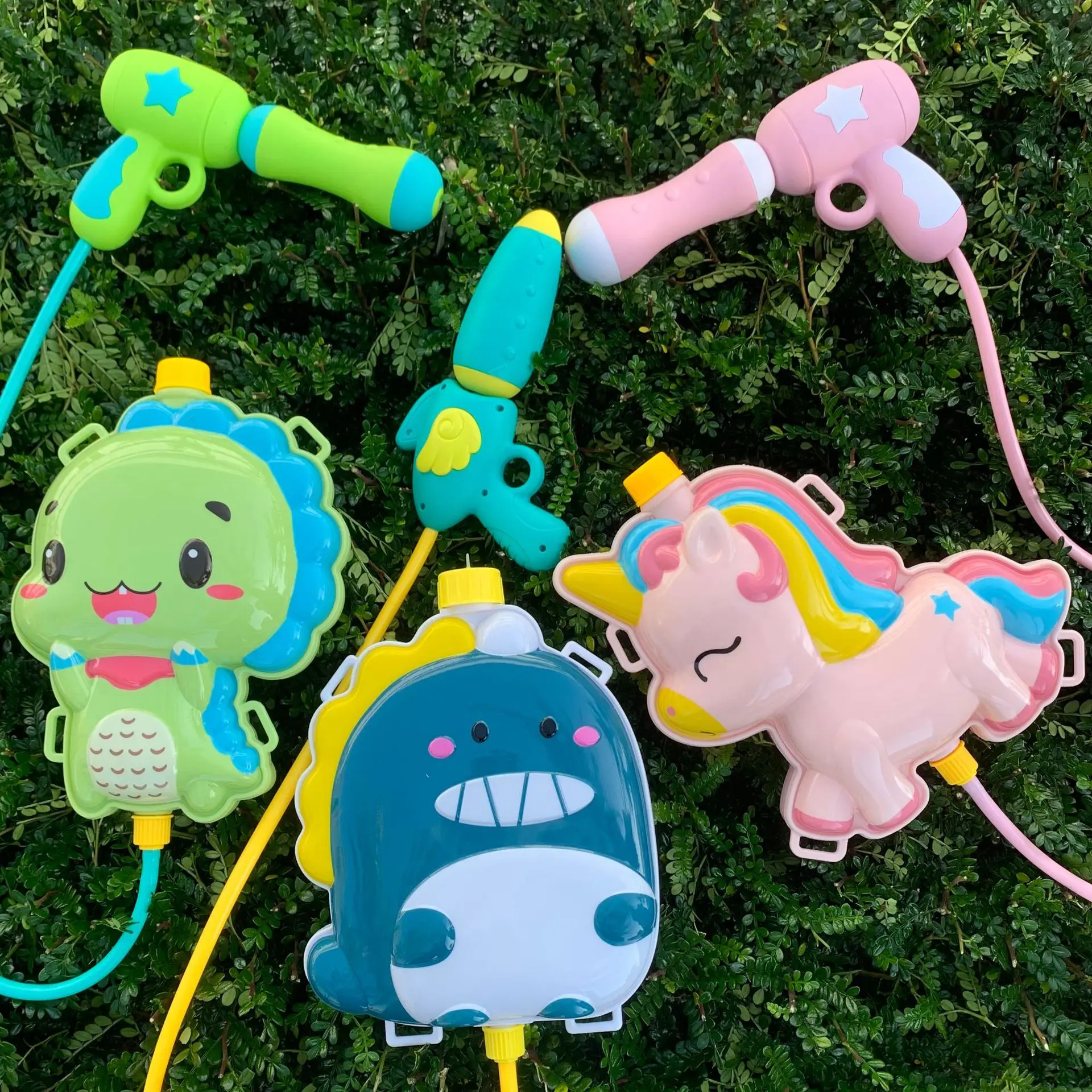 

Fashion 2022 Children's Backpack Water Gun Kids Toys Pull Beach Water Splashing Festival Kindergarten Summer Water Gun