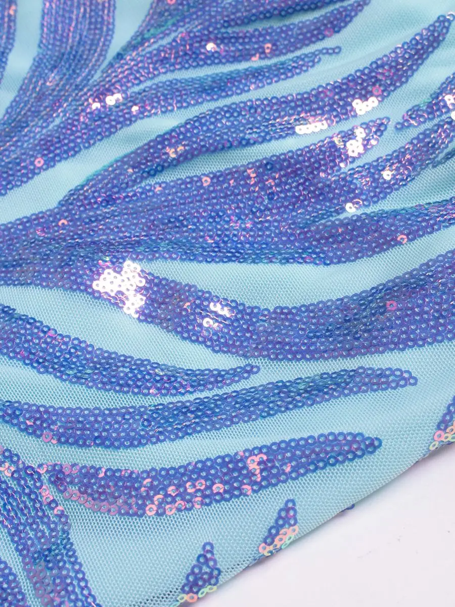 Платье вечернее эластичное с открытыми плечами блестками и открытой спиной