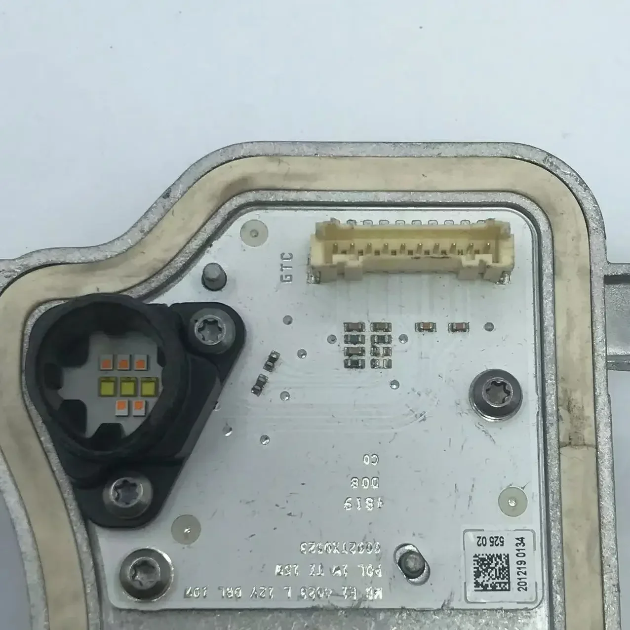 6002TX0523 CN 20000051 80А 998473 A ДЛЯ Audi Q5L дневные ходовые огни указателя поворота DRL источник