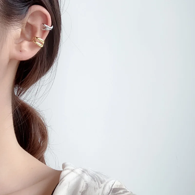 

Uglyless 1Piece Glossy Mirror Silver Girls Teenagers Unpierced Earrings Geometric Hollow 925 Silver Ear Clips for Women Brincos