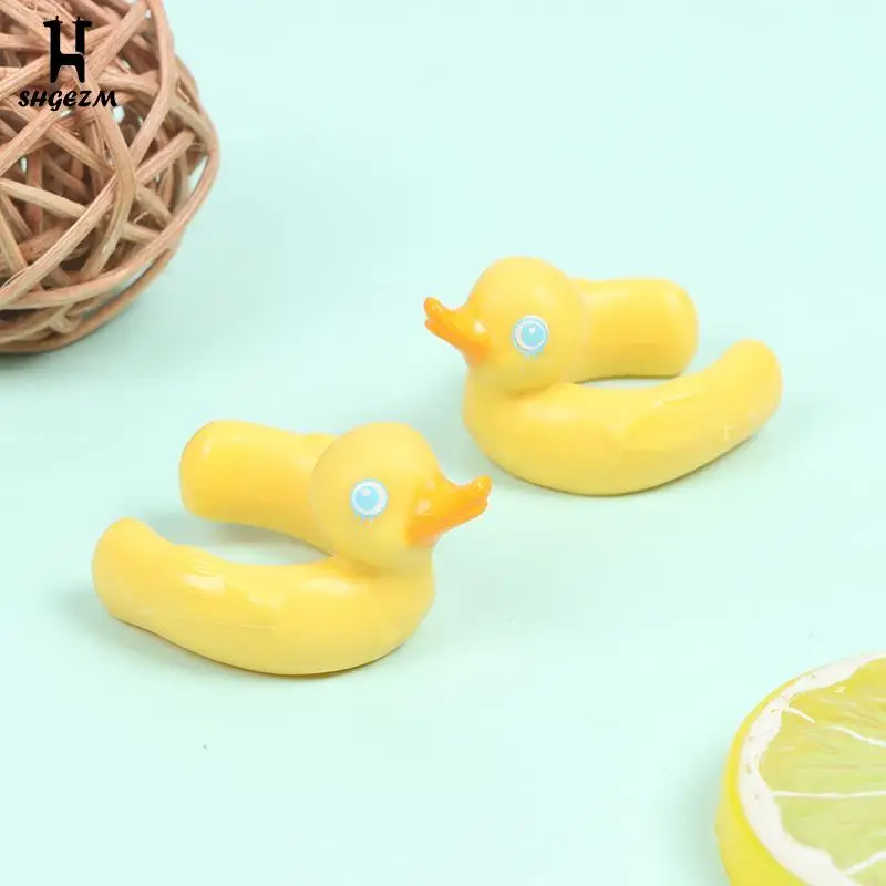 

1:12 Dollhouse Miniature Lifebuoy Yellow Duck Swimming Ring Beach Bathing Buoy Summer Beach Swimming Buoy Doll House